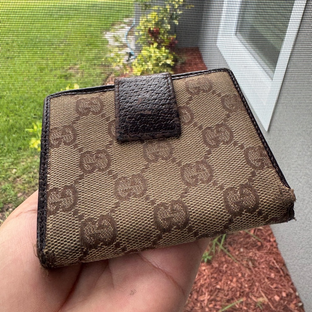 Gucci Brown GG Supreme Canvas Small Wallet with Silver Plate - Picture 10 of 16